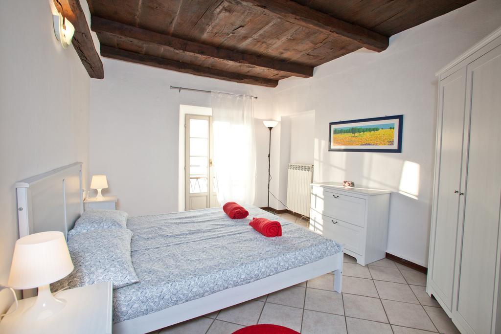 -Ortaflats- Appartamenti Imbarcadero & Palazzotto Orta San Giulio Quarto foto