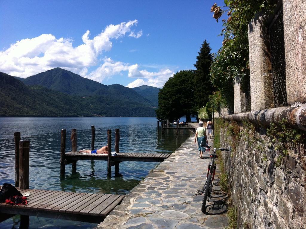 -Ortaflats- Appartamenti Imbarcadero & Palazzotto Orta San Giulio Quarto foto